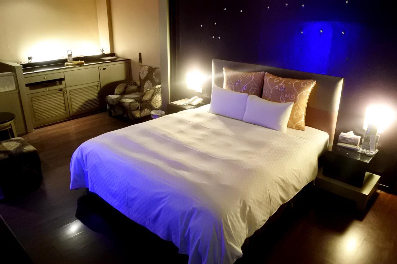 North Country Motel Yingge Экстерьер фото